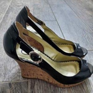 Candies patent leather wedge